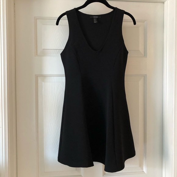 Forever 21 Dresses & Skirts - Black Skater Dress